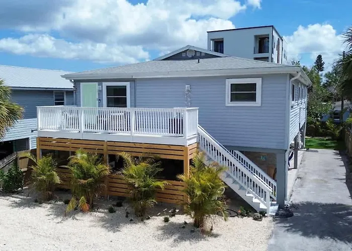 In 90 Seconds With Hot Tub Coffee Bar & Games Clearwater Beach